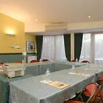 Claret Bercy Hotel 3*
